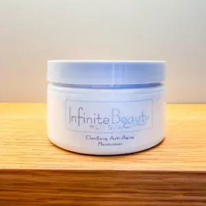 Clarifying-Anti-Aging-Moisturizer